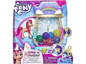 Én kicsi pónim: Sunny Starscout Sparkle Reveal Lantern játékszett - Hasbro